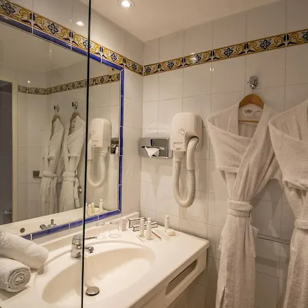 Amarante 4* Канни