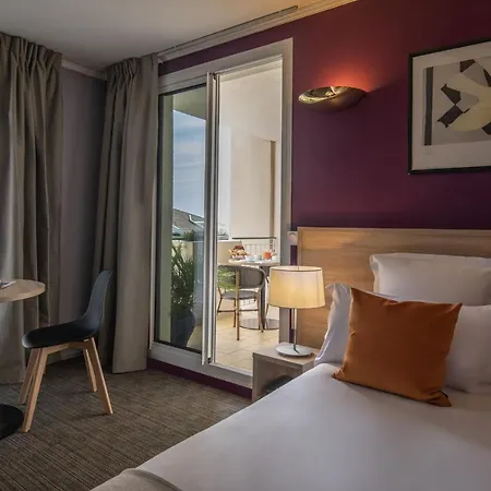 أمارانتي، 4*